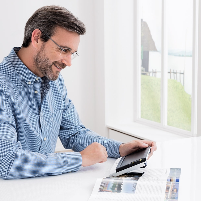 [Eschenbach] visolux DIGITAL 7吋高畫質HDMI可攜式擴視機 16521-1