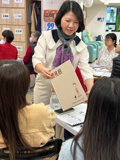 台北【後青春繪本館】全台首創居家繪本陪伴培訓課程-3