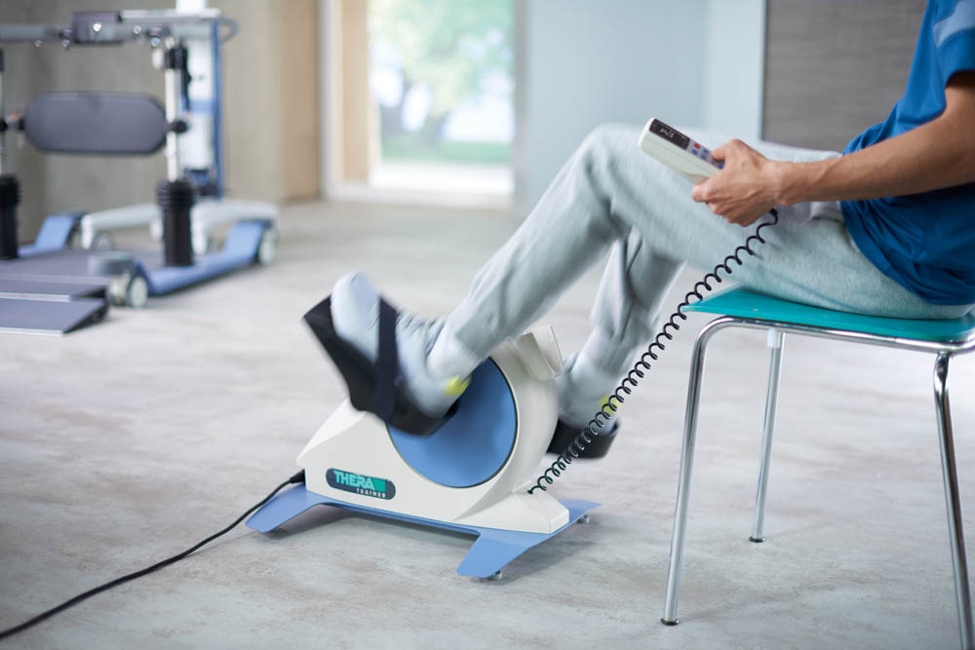 Thera-Trainer MOBI 上下肢主被動運動器-5