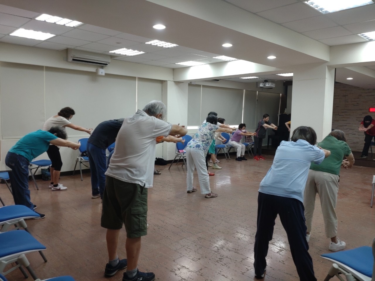 樂齡韻律伸展操課程-2