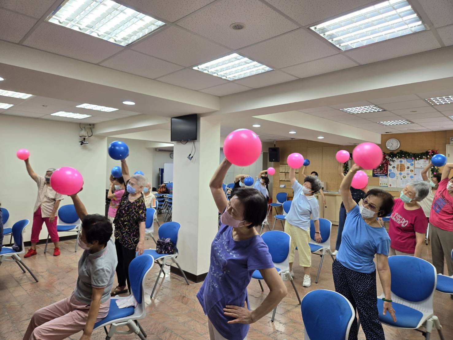 樂齡韻律伸展操課程-1