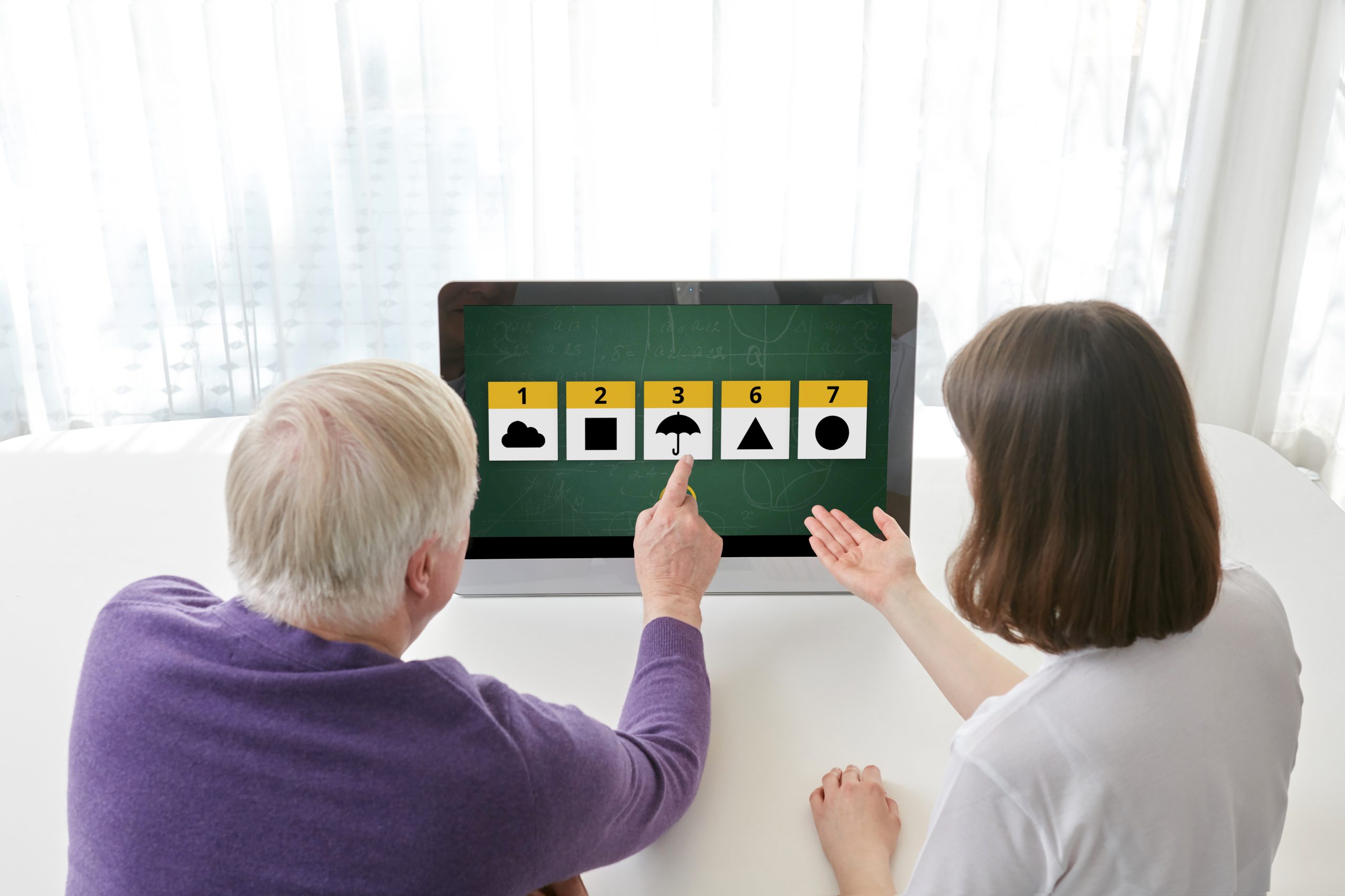 COMCOG 觸控式智能認知訓練設備-5